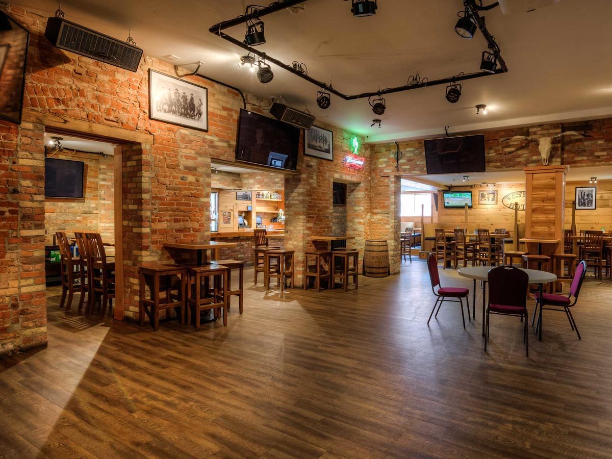 Western Hotel & Executive Suites Guelph Extérieur photo