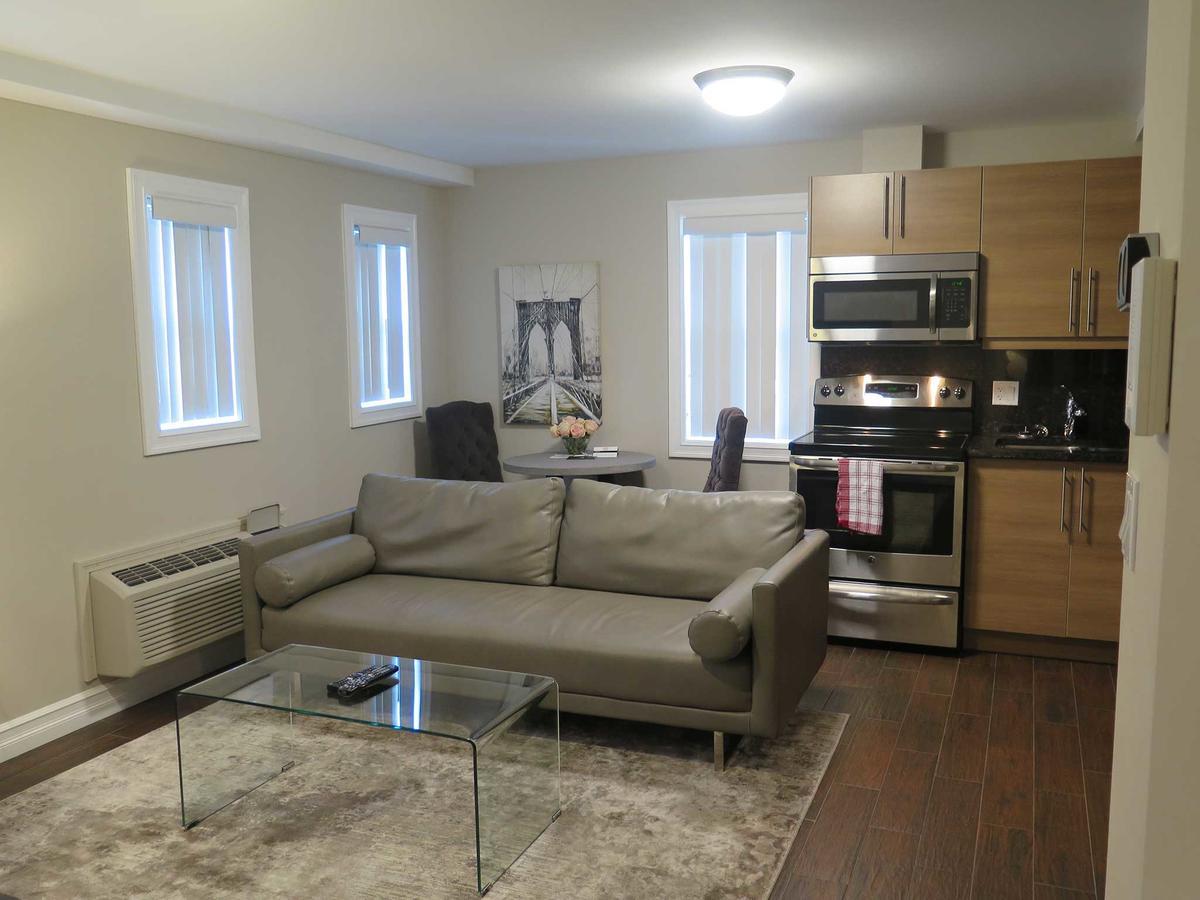 Western Hotel & Executive Suites Guelph Extérieur photo